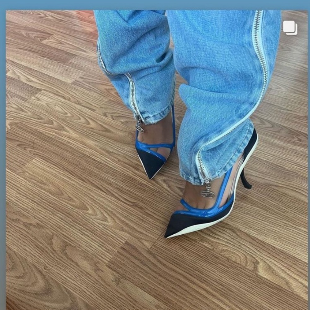💕SOLD 💕Dior Vintage Satin/Patent Leather Heels - Picture 4 of 5